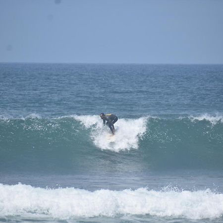 Surf Yoga Ericeira Guest House Exterior foto